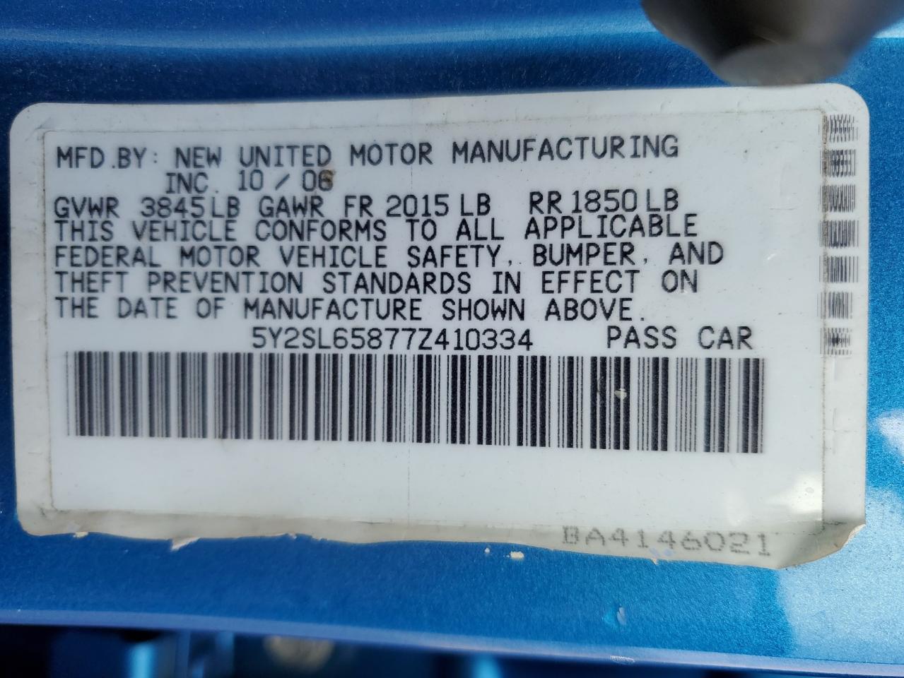 2007 Pontiac Vibe VIN 5Y2SL65877Z410334 Copart auction photo, side / rear end damage thumbnail 13