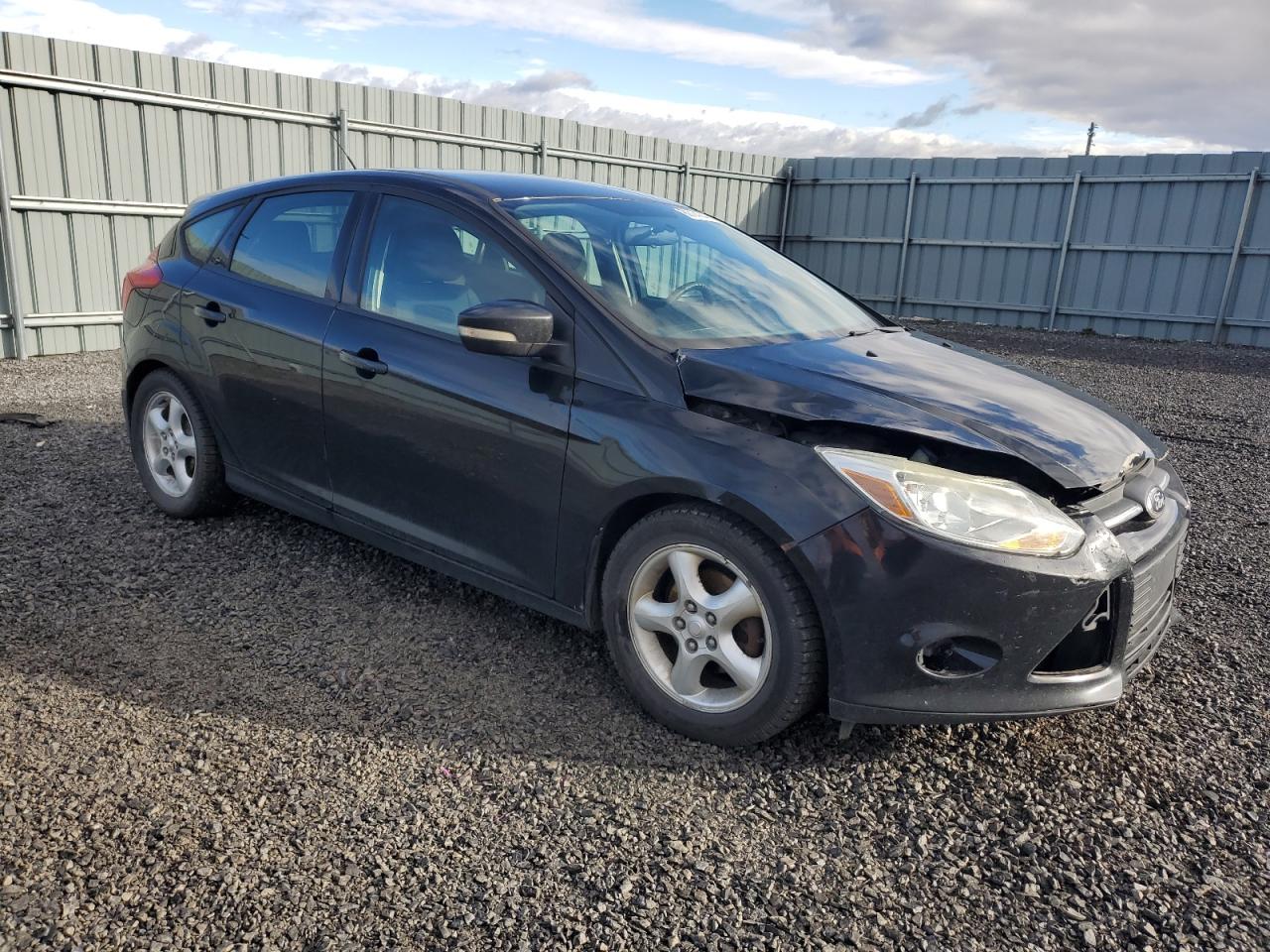 2014 Ford Focus VIN 1FADP3K29EL220603 Copart auction photo, front end / minor dent/scratches damage thumbnail 4