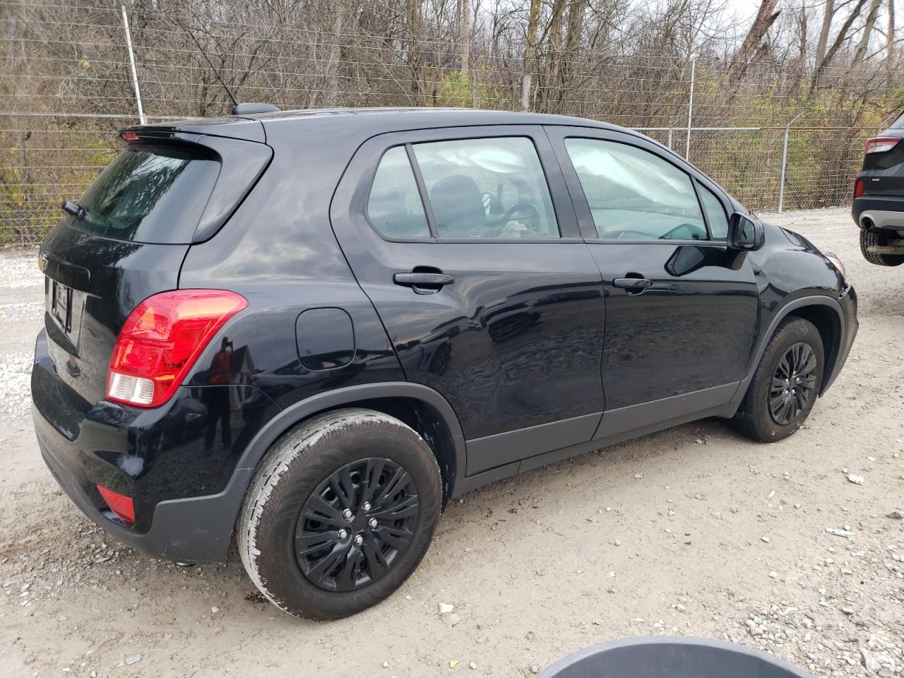 2019 Chevrolet Trax VIN 3GNCJKSB9KL147855 Copart auction photo, front end / side damage thumbnail 3
