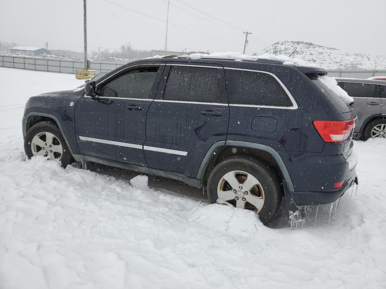 2011 Jeep Grand Cherokee VIN 1J4RR4GT8BC534430 Copart auction photo, burn - interior damage thumbnail 2