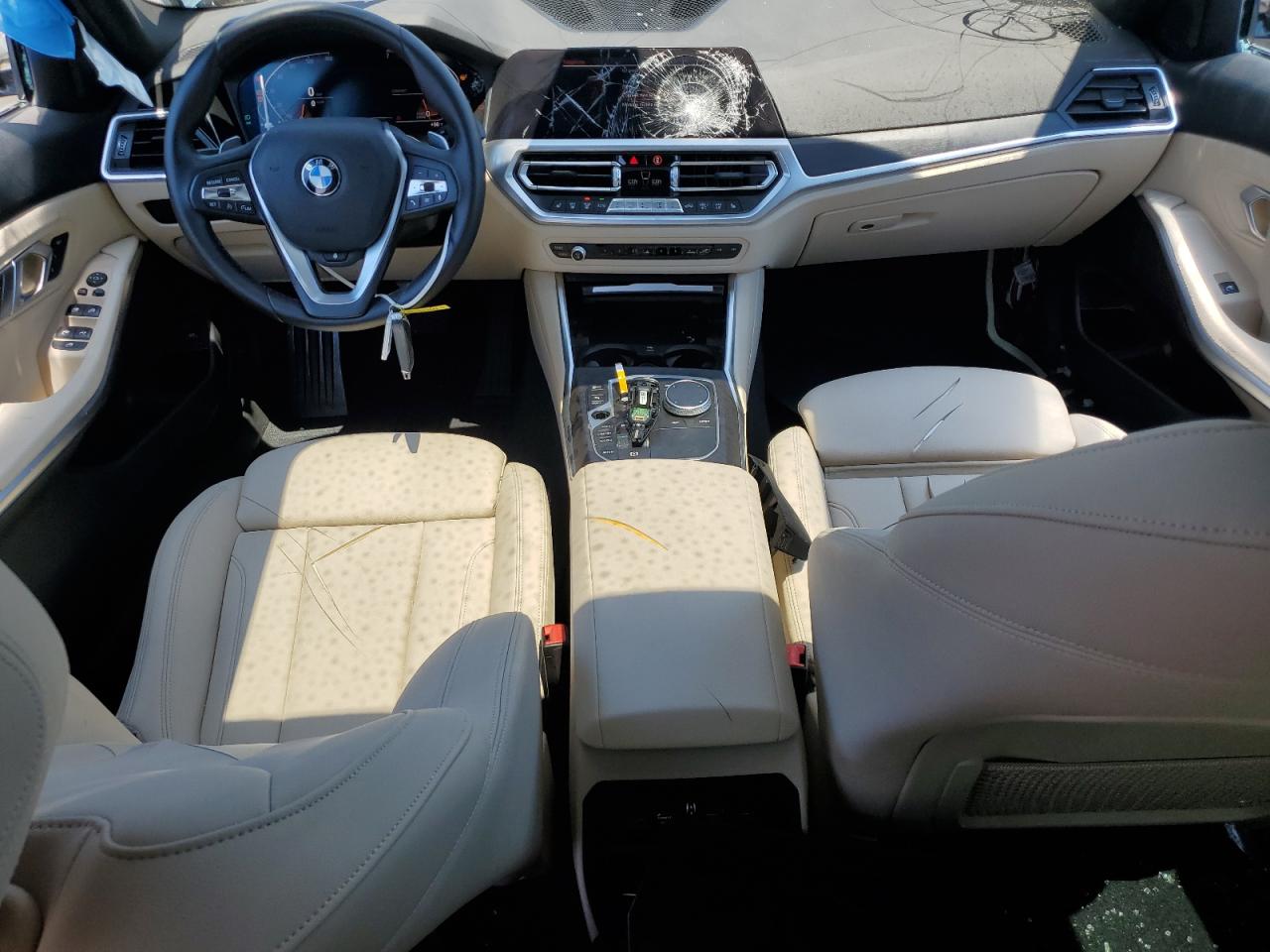 2020 BMW 3er VIN 3MW5R1J08L8B29272 Copart auction photo, vandalism damage thumbnail 8