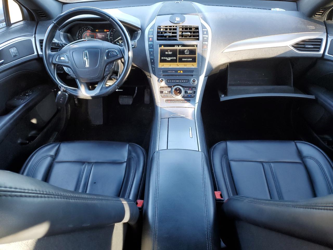 2018 Lincoln MKZ VIN 3LN6L5A94JR628152 Copart auction photo, rear end / side damage thumbnail 8