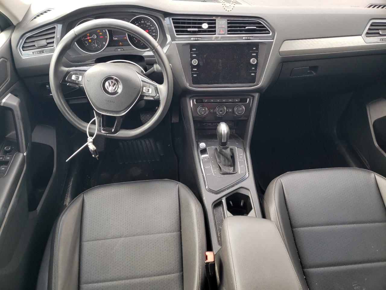 2020 Volkswagen Tiguan VIN 3VV3B7AX0LM075621 Copart auction photo, side damage thumbnail 8