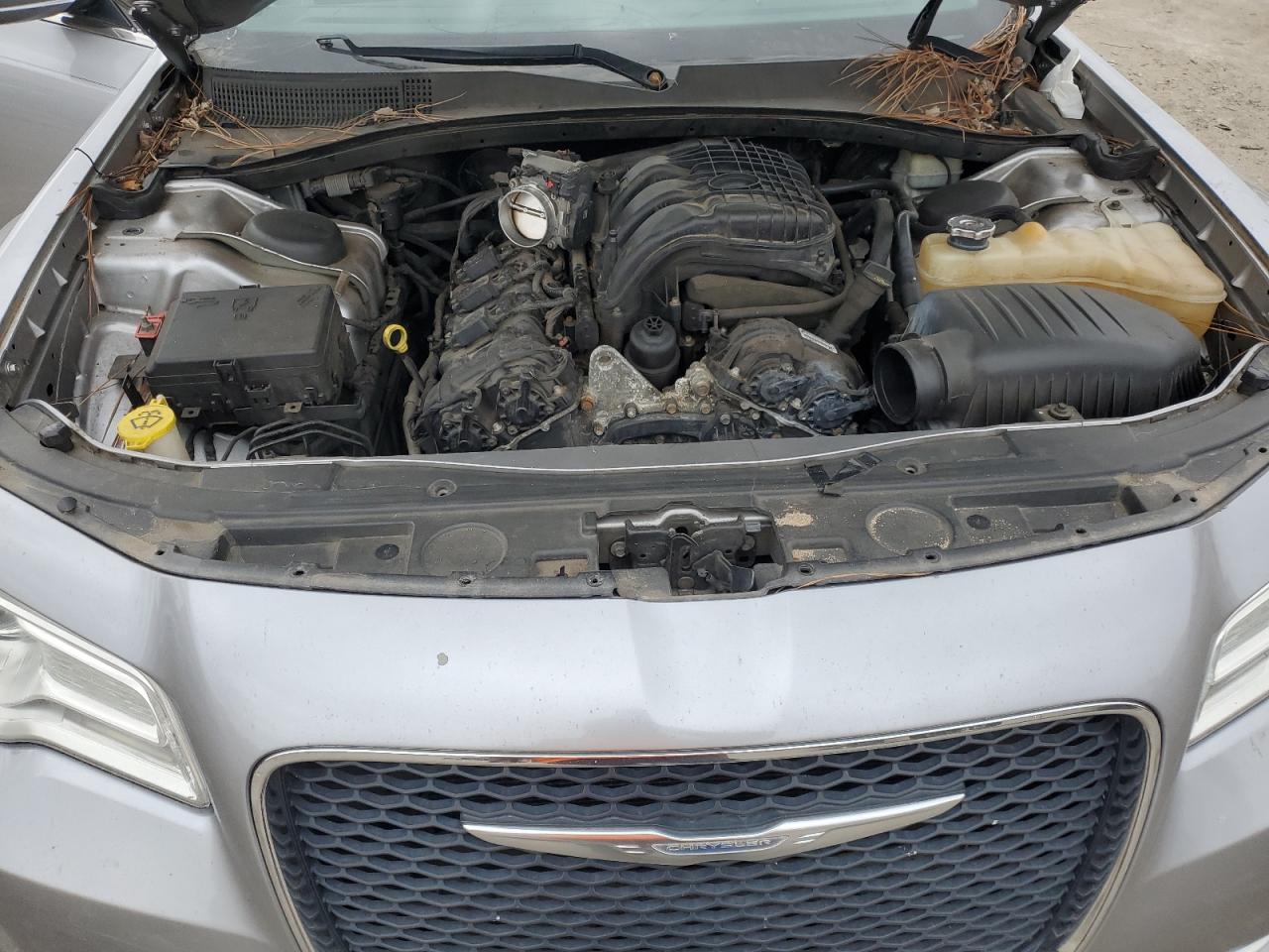 2015 Chrysler 300 VIN 2C3CCAAG8FH920571 Copart auction photo, mechanical damage thumbnail 11