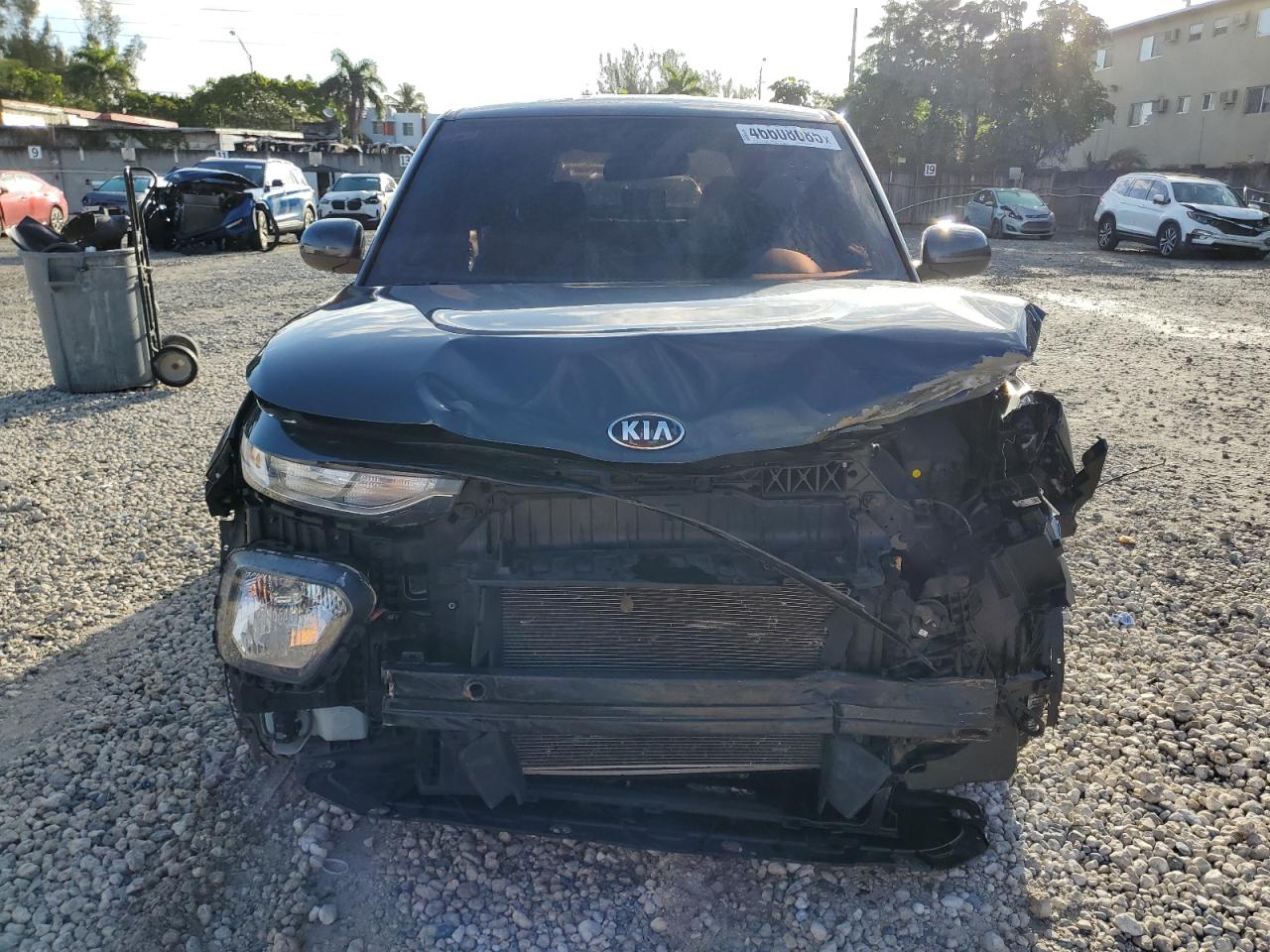 2021 KIA Soul VIN KNDJ23AU6M7763672 Copart auction photo, front end / minor dent/scratches damage thumbnail 5