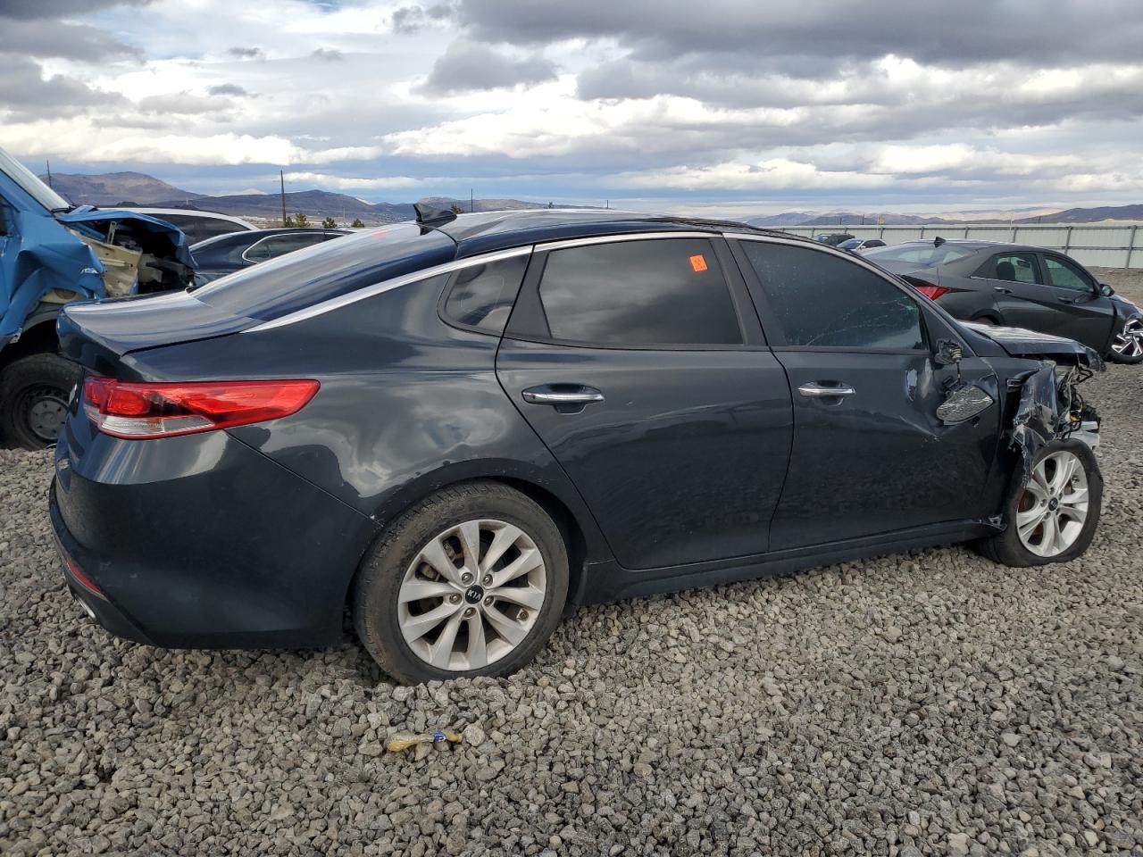 2016 KIA Optima VIN 5XXGT4L39GG070902 Copart auction photo, all over damage thumbnail 3