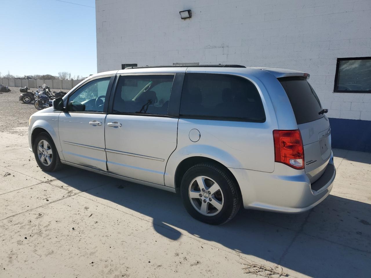 2012 Dodge Caravan VIN 2C4RDGCG8CR166175 Copart auction photo, all over damage thumbnail 2