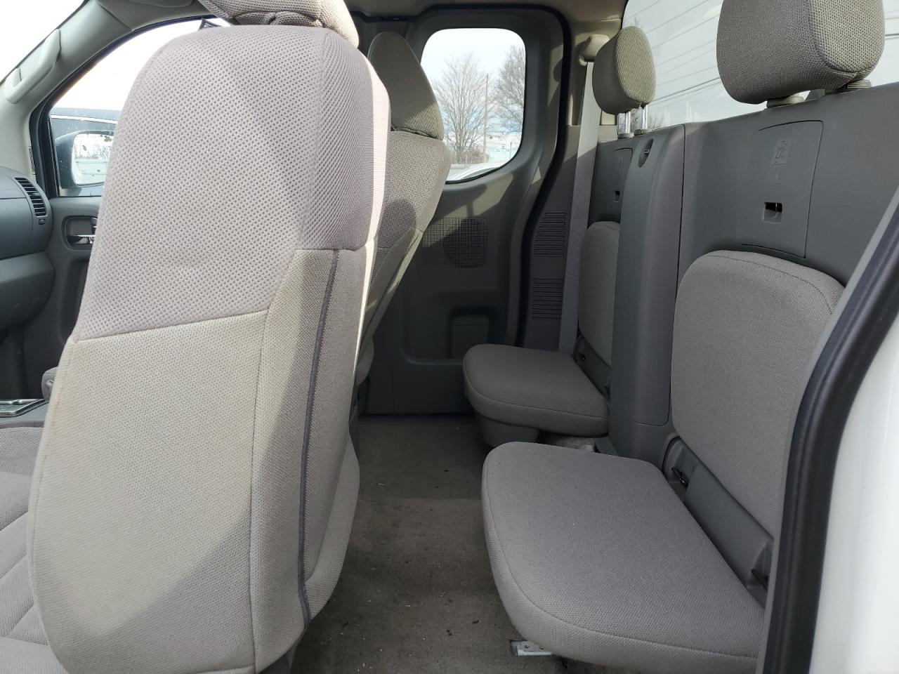 2017 Nissan Navara (Frontier) VIN 1N6BD0CT0HN763456 Copart auction photo, front end damage thumbnail 10