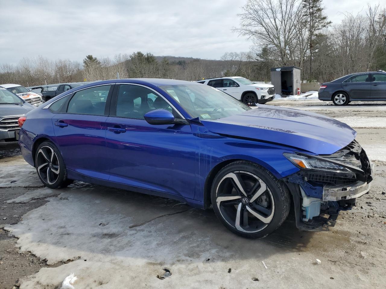 2018 Honda Accord VIN 1HGCV1F33JA175135 Copart auction photo, front end / side damage thumbnail 4