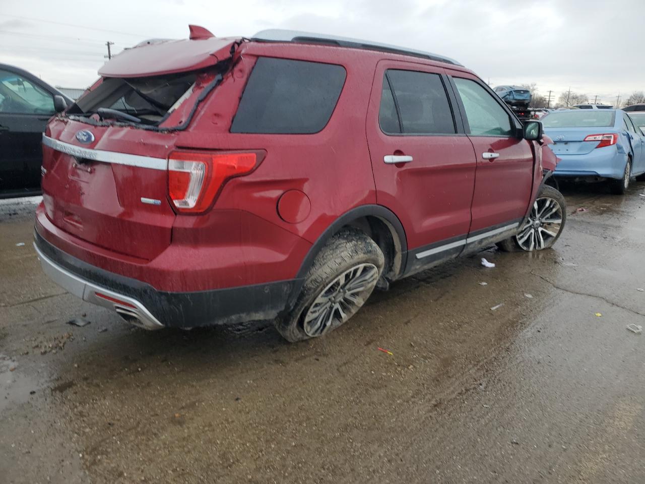 2016 Ford Explorer VIN 1FM5K8HT4GGC58404 Copart auction photo, all over damage thumbnail 3