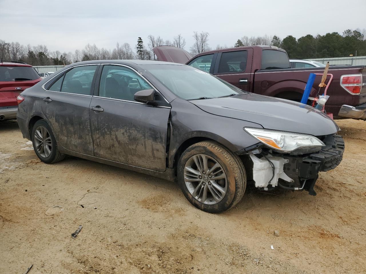 2015 Toyota Camry VIN 4T1BF1FK1FU085823 Copart auction photo, front end / side damage thumbnail 4