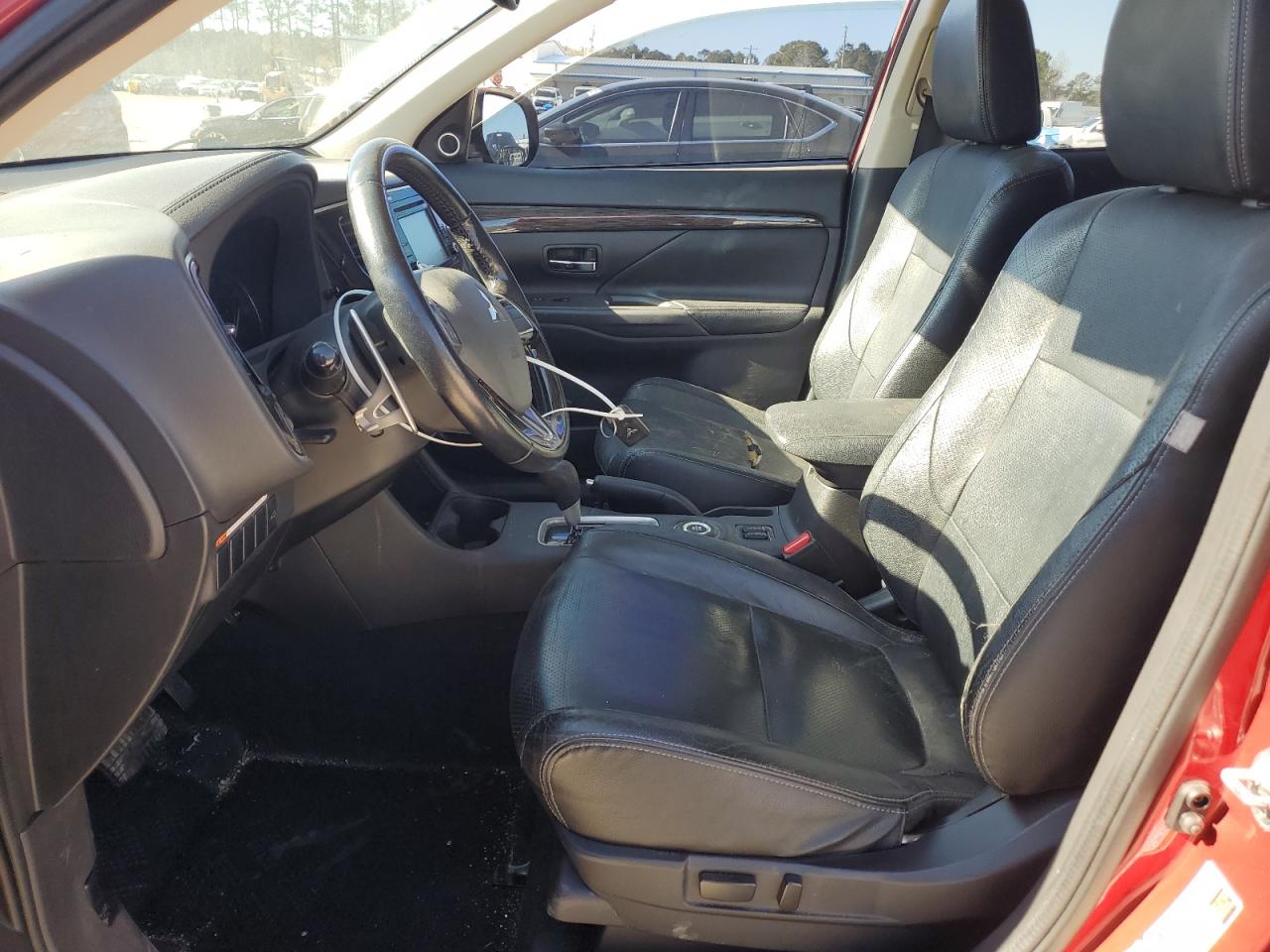 2016 Mitsubishi Outlander VIN JA4JZ4AXXGZ005963 Copart auction photo, front end / side damage thumbnail 7