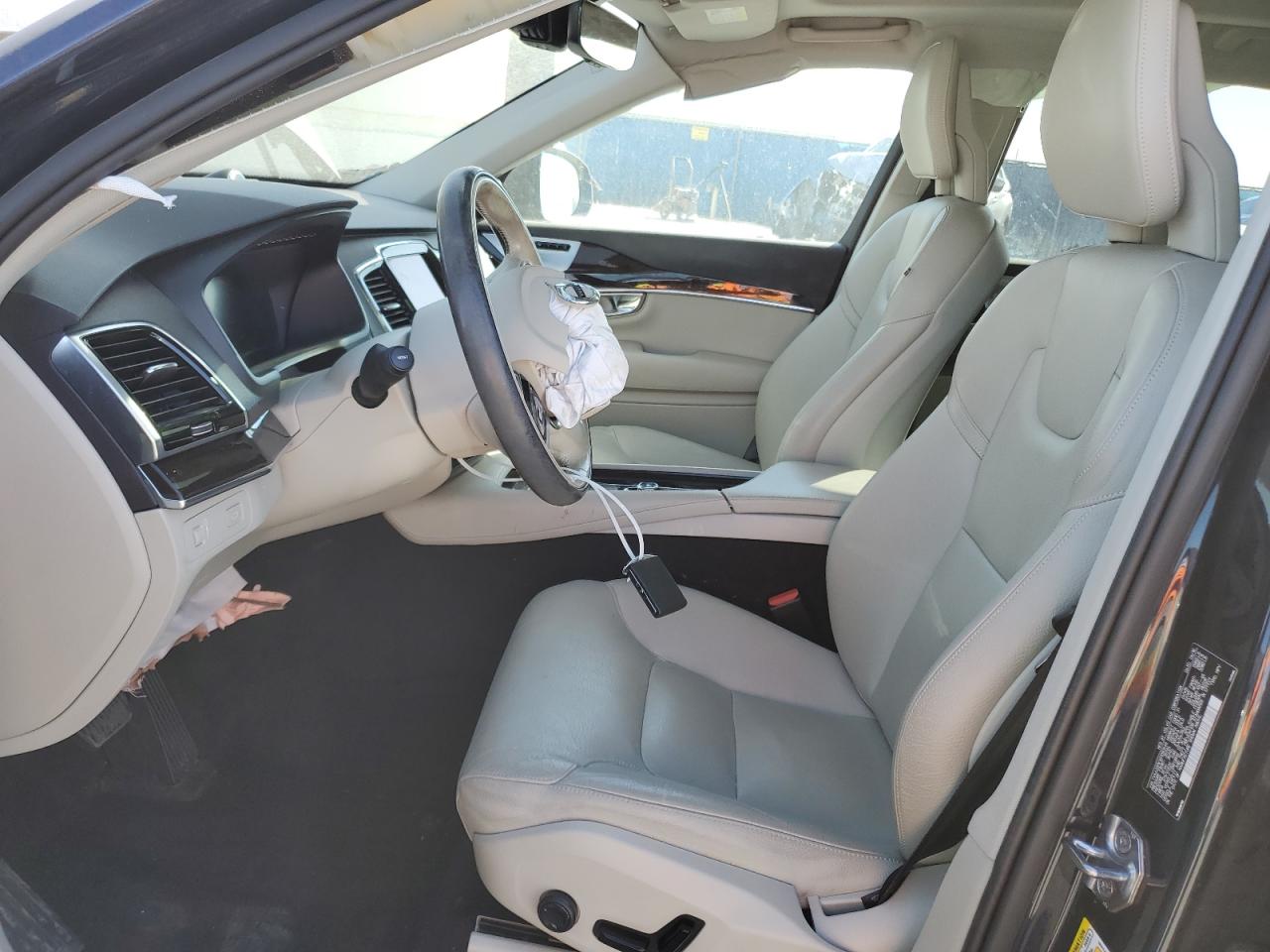 2016 Volvo XC90 VIN YV4A22PK4G1093446 Copart auction photo, front end damage thumbnail 7