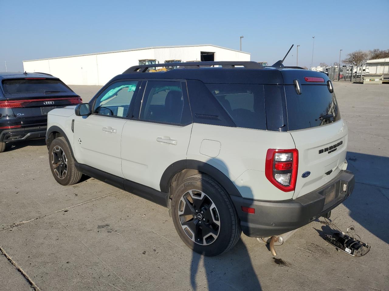 2022 Ford Bronco VIN 3FMCR9C66NRD19638 Copart auction photo, side / rear end damage thumbnail 2