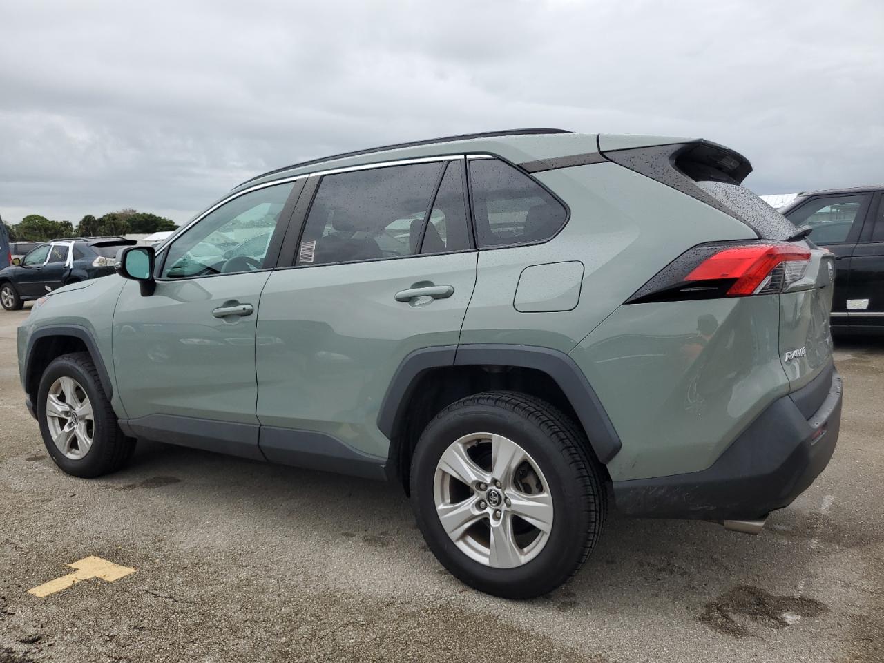 2020 Toyota RAV 4 VIN 2T3W1RFV0LC060053 Copart auction photo, water/flood damage thumbnail 2