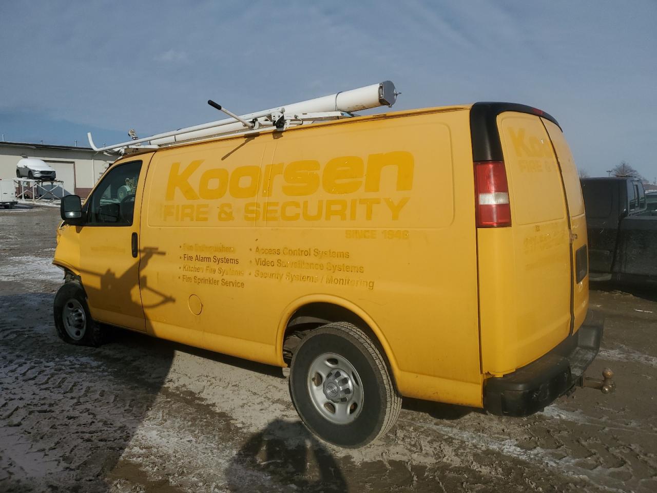 2015 Chevrolet Express VIN 1GCWGFCF5F1121568 Copart auction photo, front end / side damage thumbnail 2