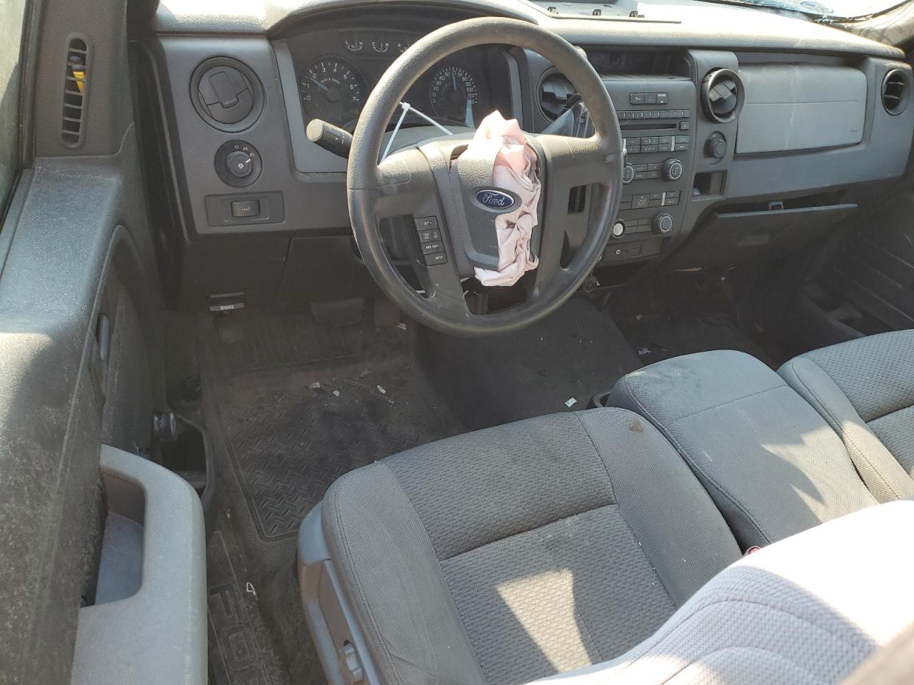 2013 Ford F-150 VIN 1FTMF1CM3DKG27564 Copart auction photo, front end / side damage thumbnail 8