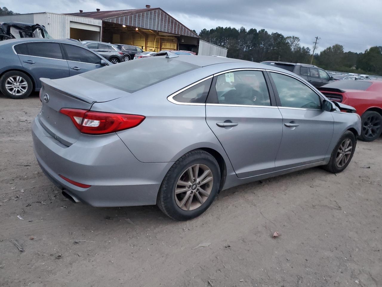 2017 Hyundai Sonata VIN 5NPE24AF2HH509869 Copart auction photo, front end damage thumbnail 3