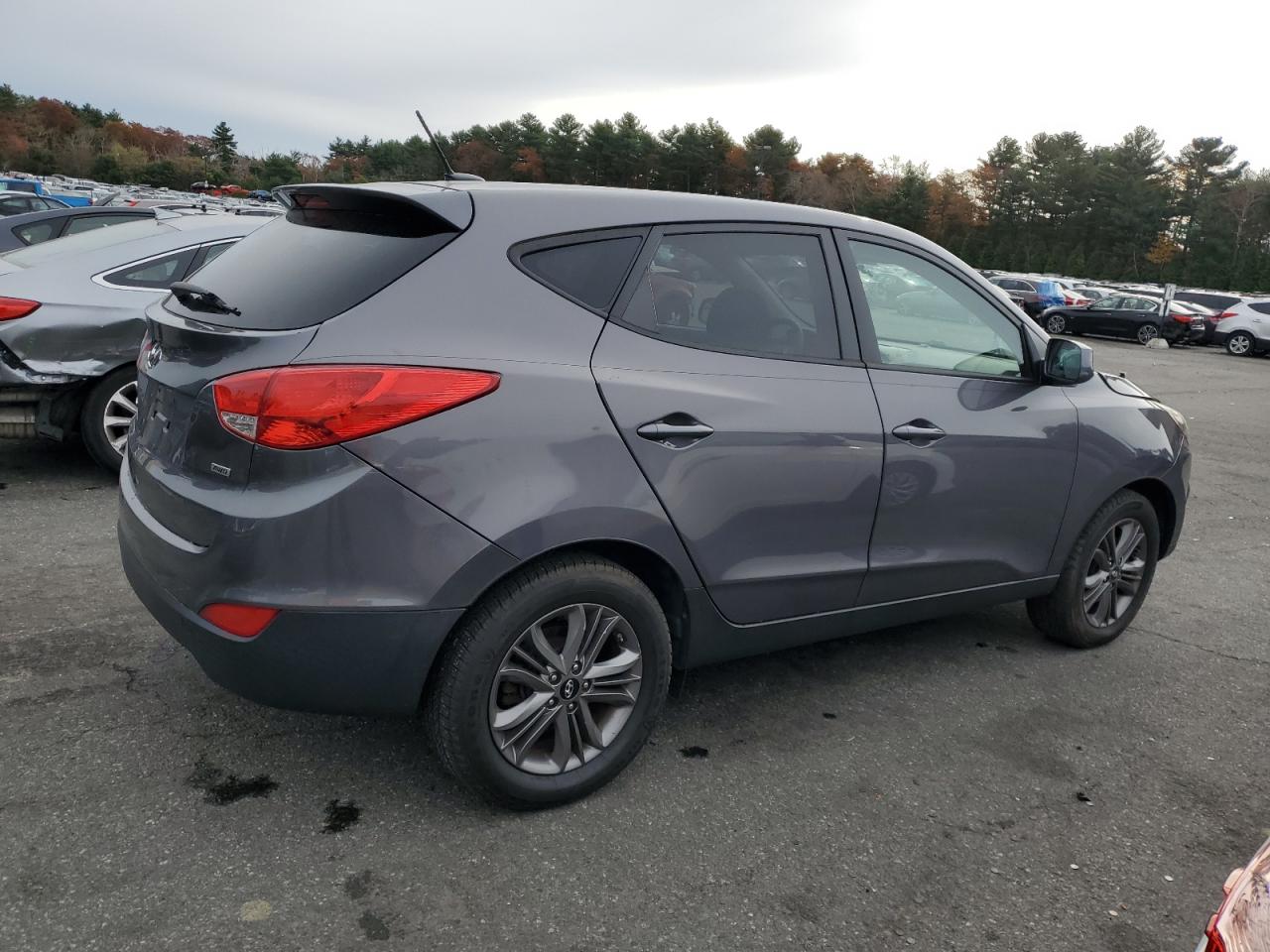 2015 Hyundai Tucson VIN KM8JTCAF1FU007472 Copart auction photo, front end damage thumbnail 3