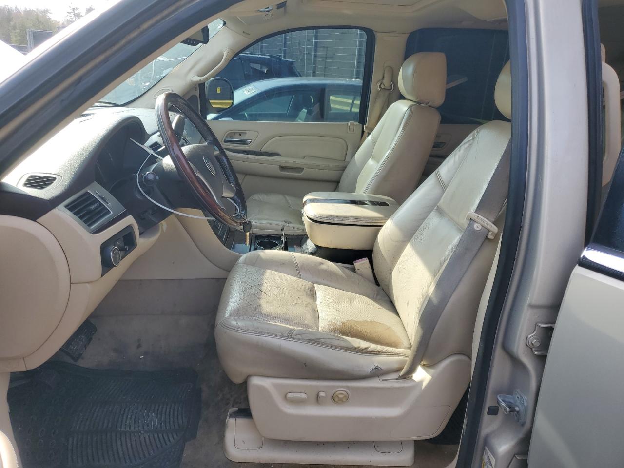 2008 Cadillac Escalade VIN 1GYFK63898R133267 Copart auction photo, mechanical damage thumbnail 7