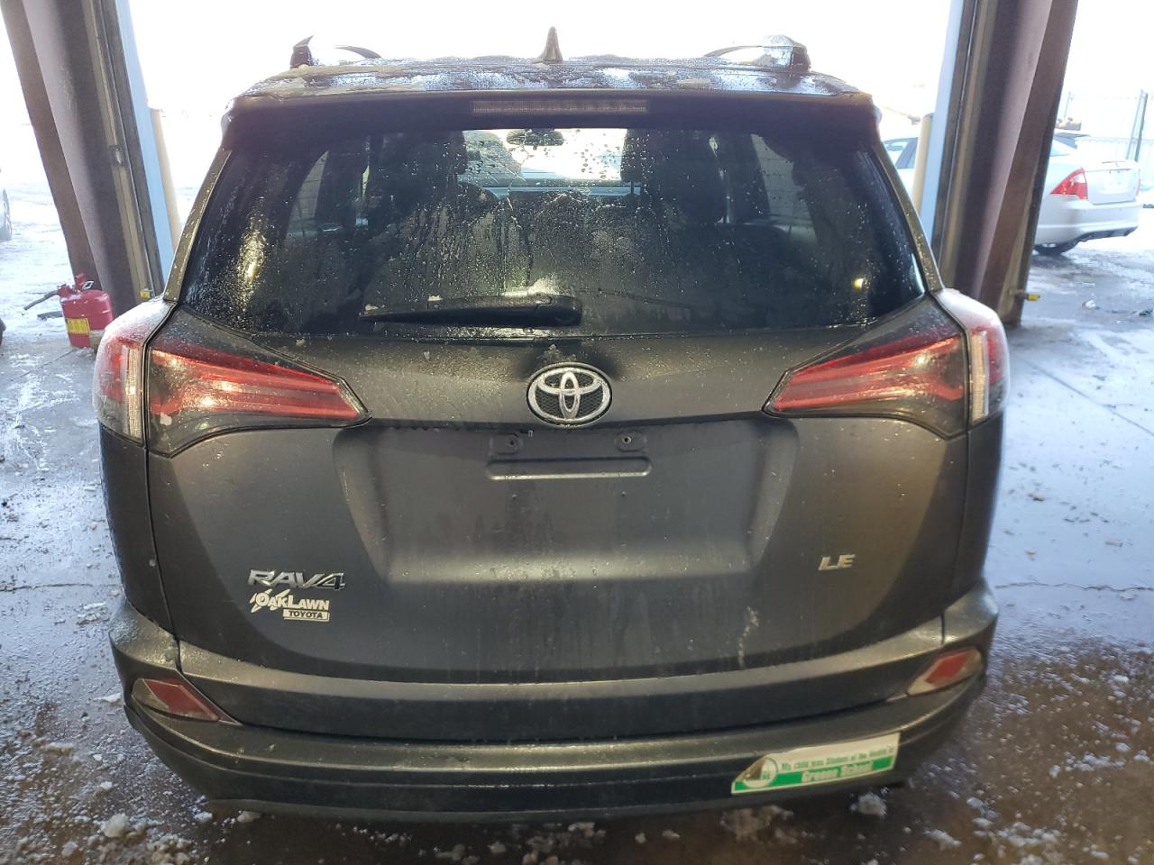 2018 Toyota RAV 4 VIN JTMZFREV2JJ723813 Copart auction photo, front end / side damage thumbnail 6