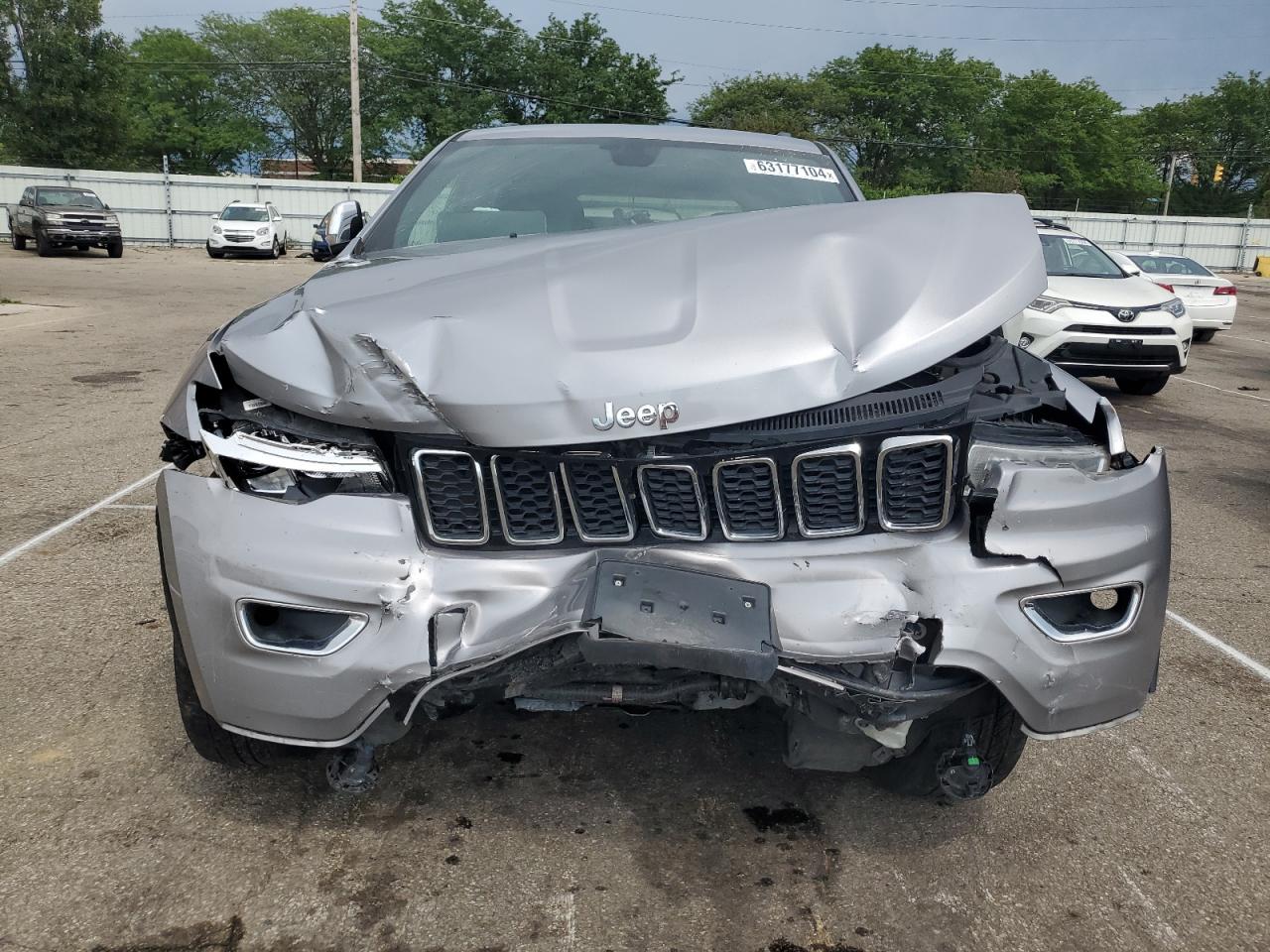 2019 Jeep Grand Cherokee VIN 1C4RJFBG2KC693303 Copart auction photo, all over / mechanical damage thumbnail 5