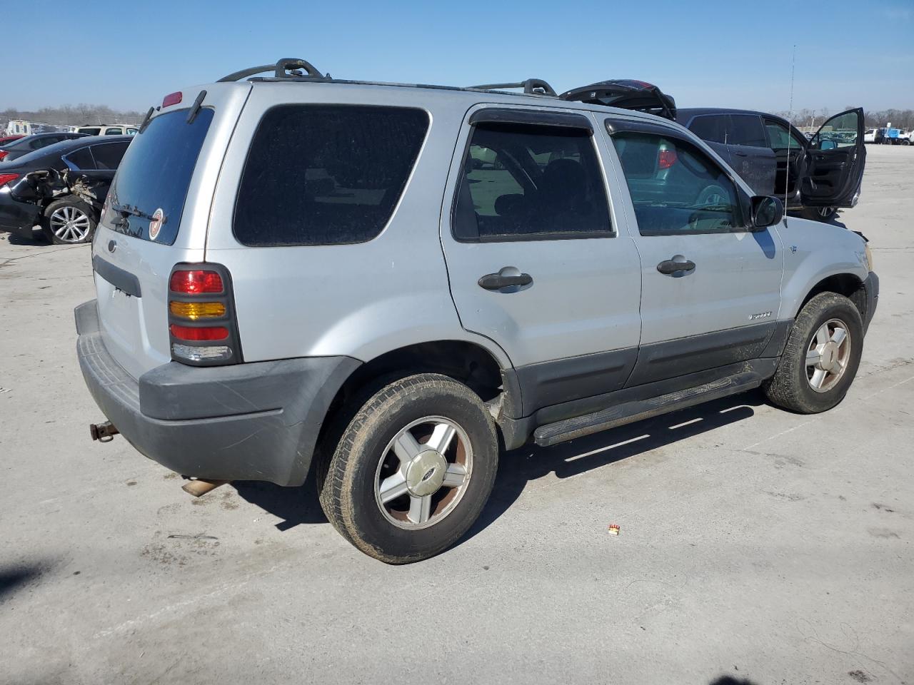 2002 Ford Escape VIN 1FMYU03102KA36317 Copart auction photo, front end damage thumbnail 3