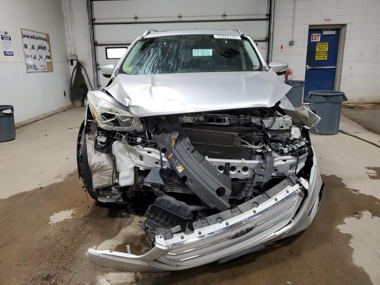 2018 Ford Escape VIN 1FMCU9J9XJUA09944 Copart auction photo, front end damage thumbnail 5