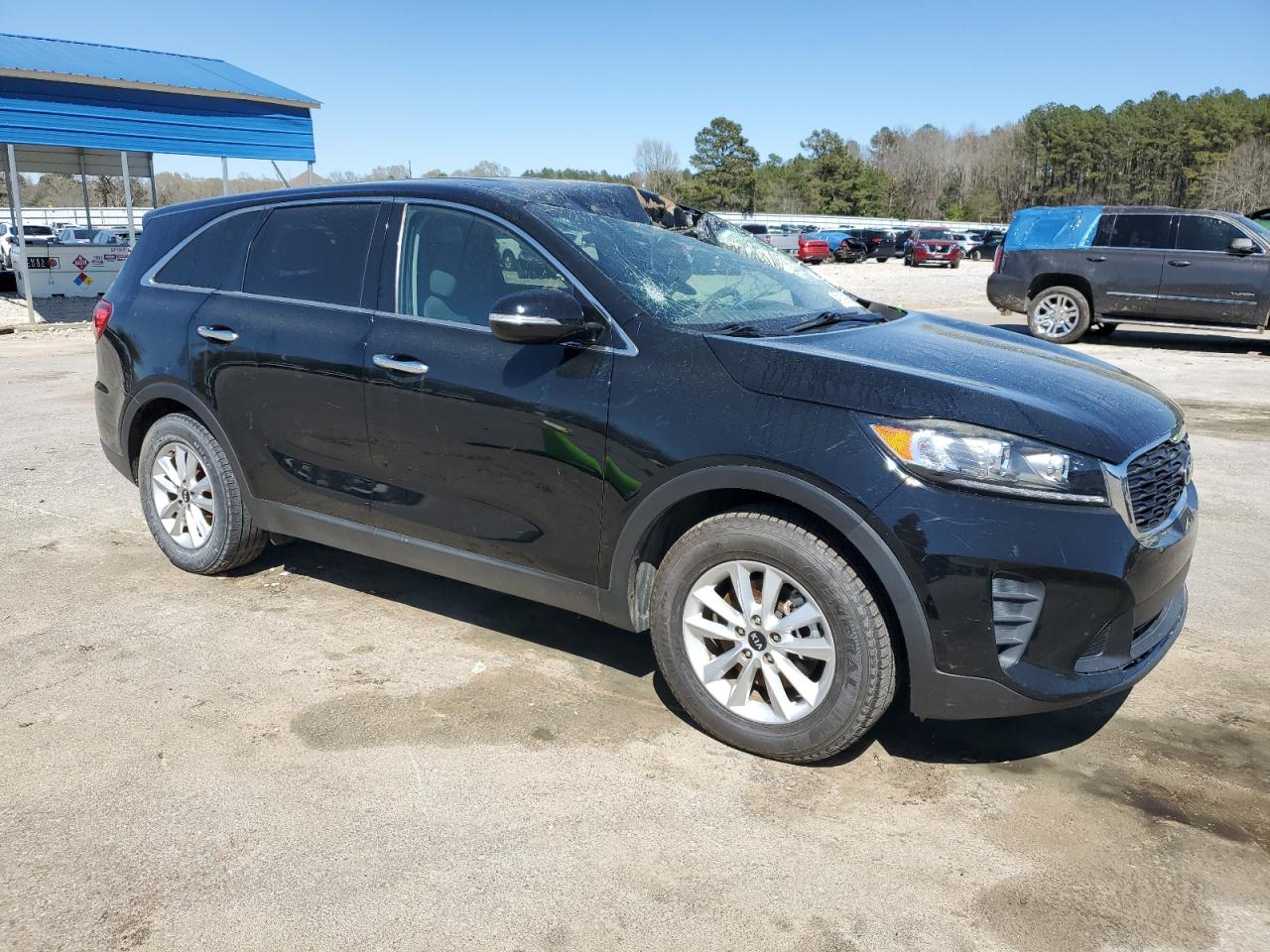 2019 KIA Sorento VIN 5XYPG4A36KG436231 Copart auction photo, top/roof damage thumbnail 4