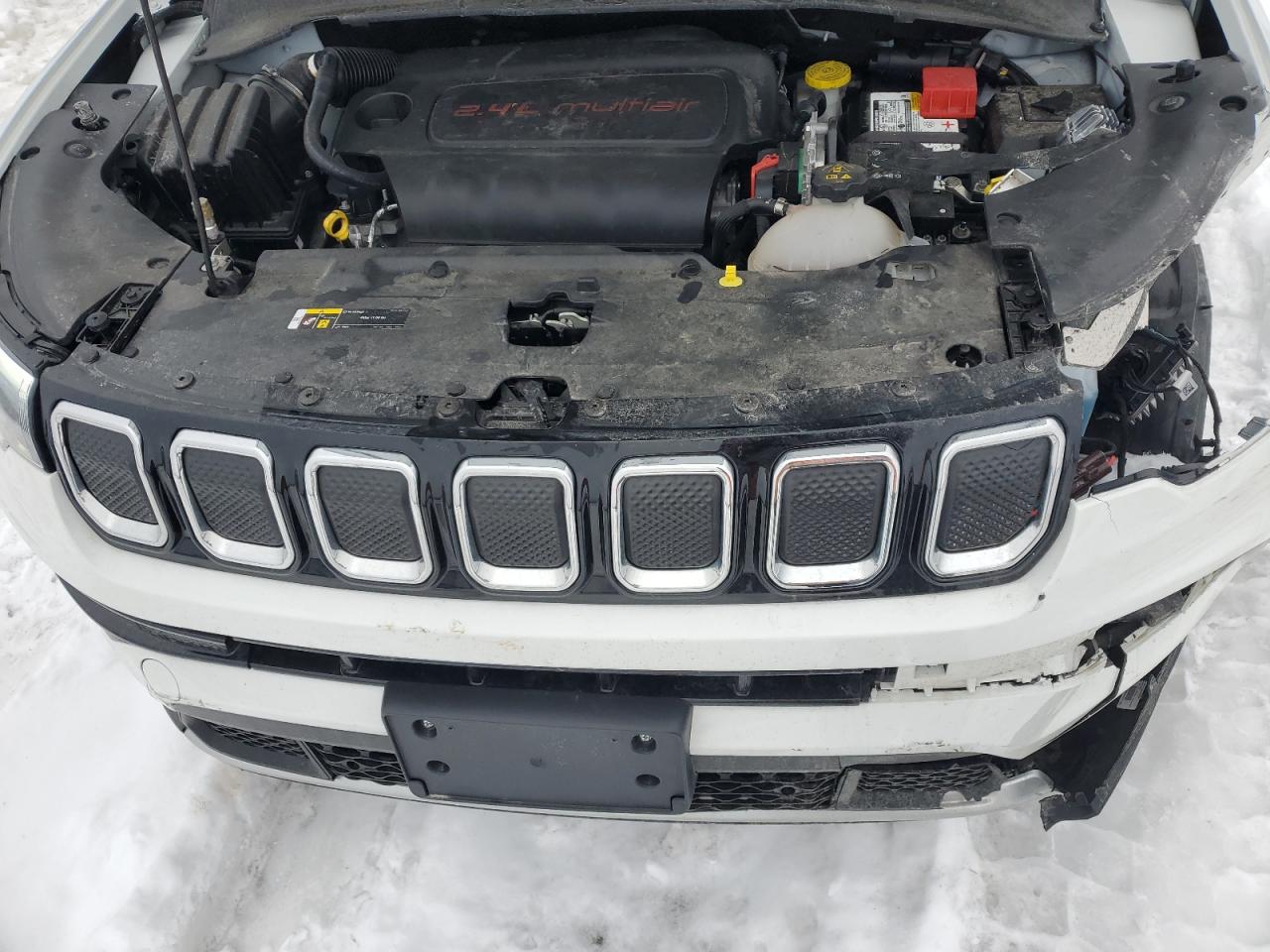 2022 Jeep Compass VIN 3C4NJDCB3NT180981 Copart auction photo, front end damage thumbnail 12