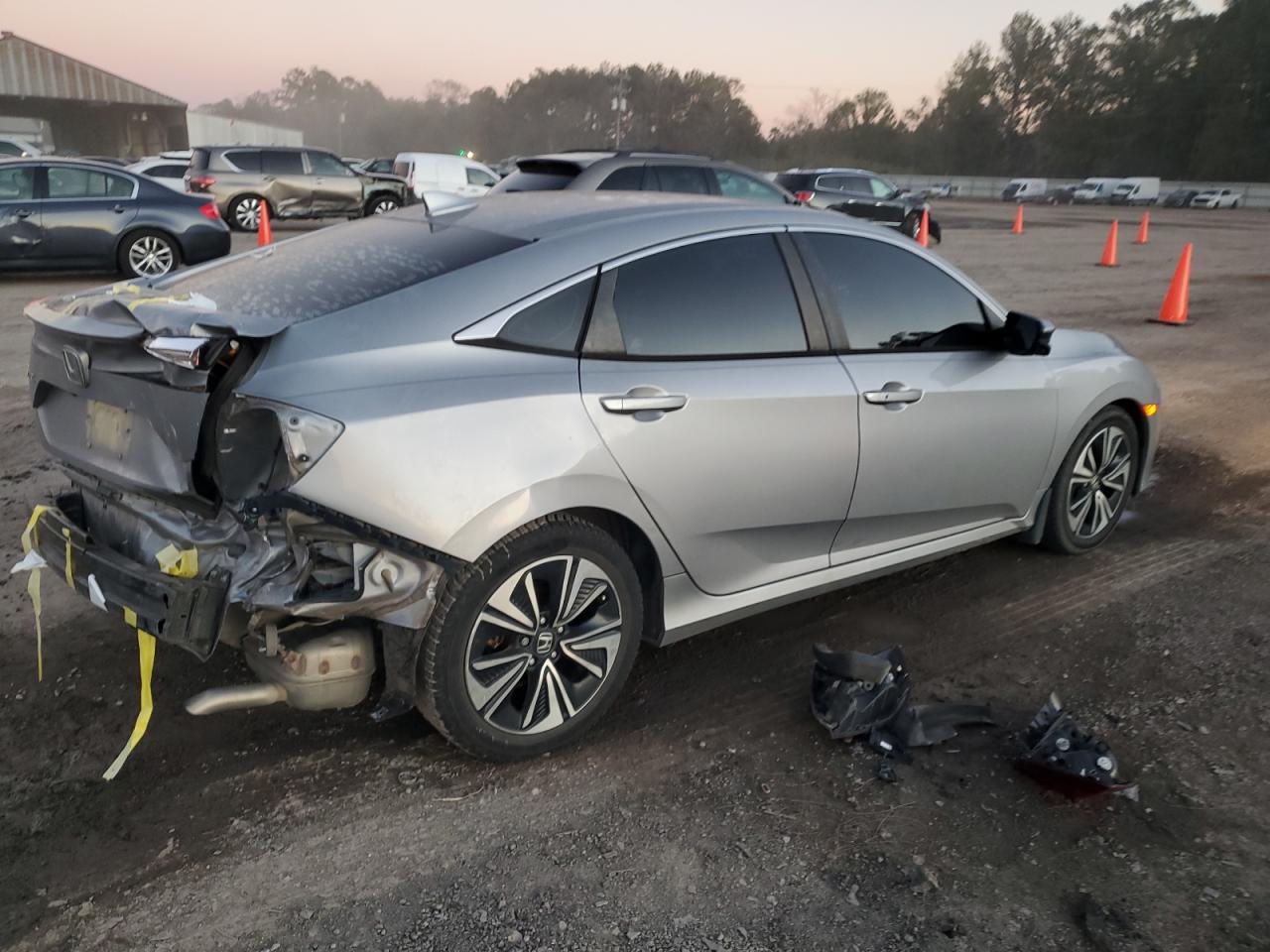 2017 Honda Civic VIN 2HGFC1F79HH632127 Copart auction photo, rear end damage thumbnail 3