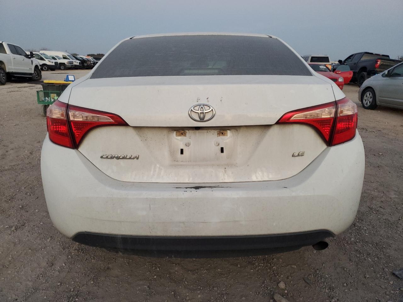 2018 Toyota Corolla VIN 5YFBURHE1JP765291 Copart auction photo, front end damage thumbnail 6