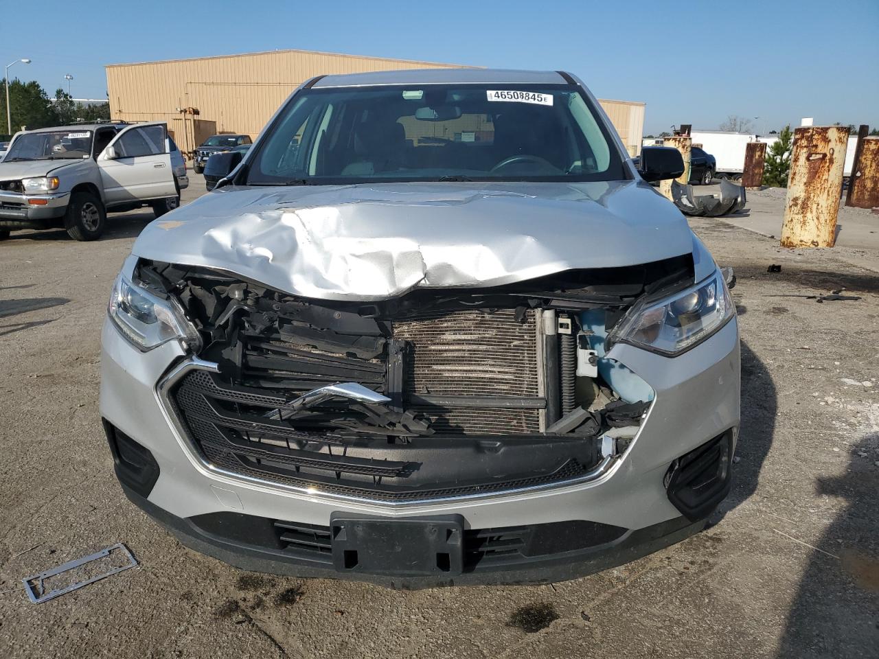 2018 Chevrolet Traverse VIN 1GNEVFKW7JJ101874 Copart auction photo, front end damage thumbnail 5