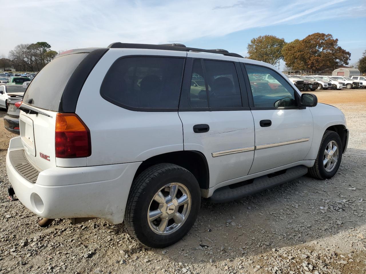 2007 GMC Envoy VIN 1GKDT13S972280595 Copart auction photo, front end / side damage thumbnail 3