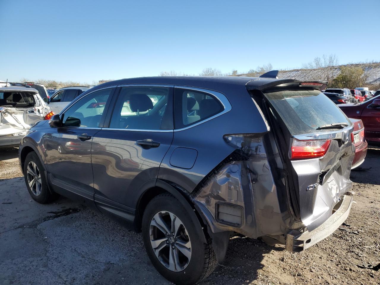 2018 Honda CR-V VIN 2HKRW5H3XJH426543 Copart auction photo, rear end / minor dent/scratches damage thumbnail 2