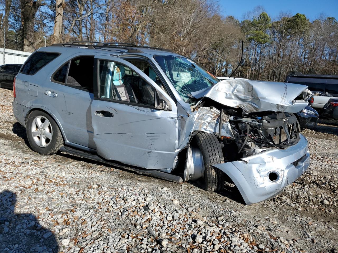 2007 KIA Sorento VIN KNDJD736675687273 Copart auction photo, all over damage thumbnail 4