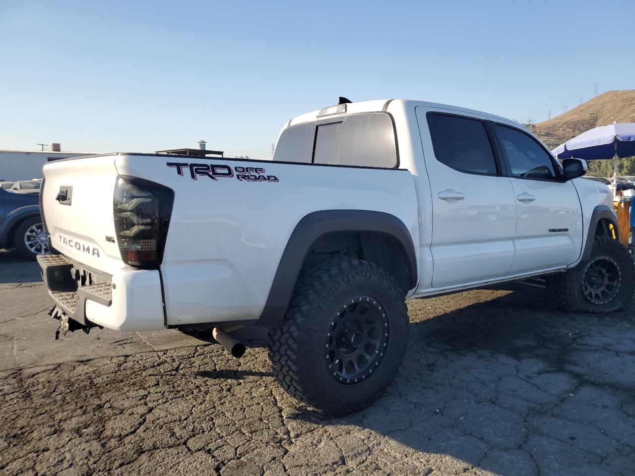 2019 Toyota Tacoma VIN 3TMAZ5CN8KM112835 Copart auction photo, front end / side damage thumbnail 3
