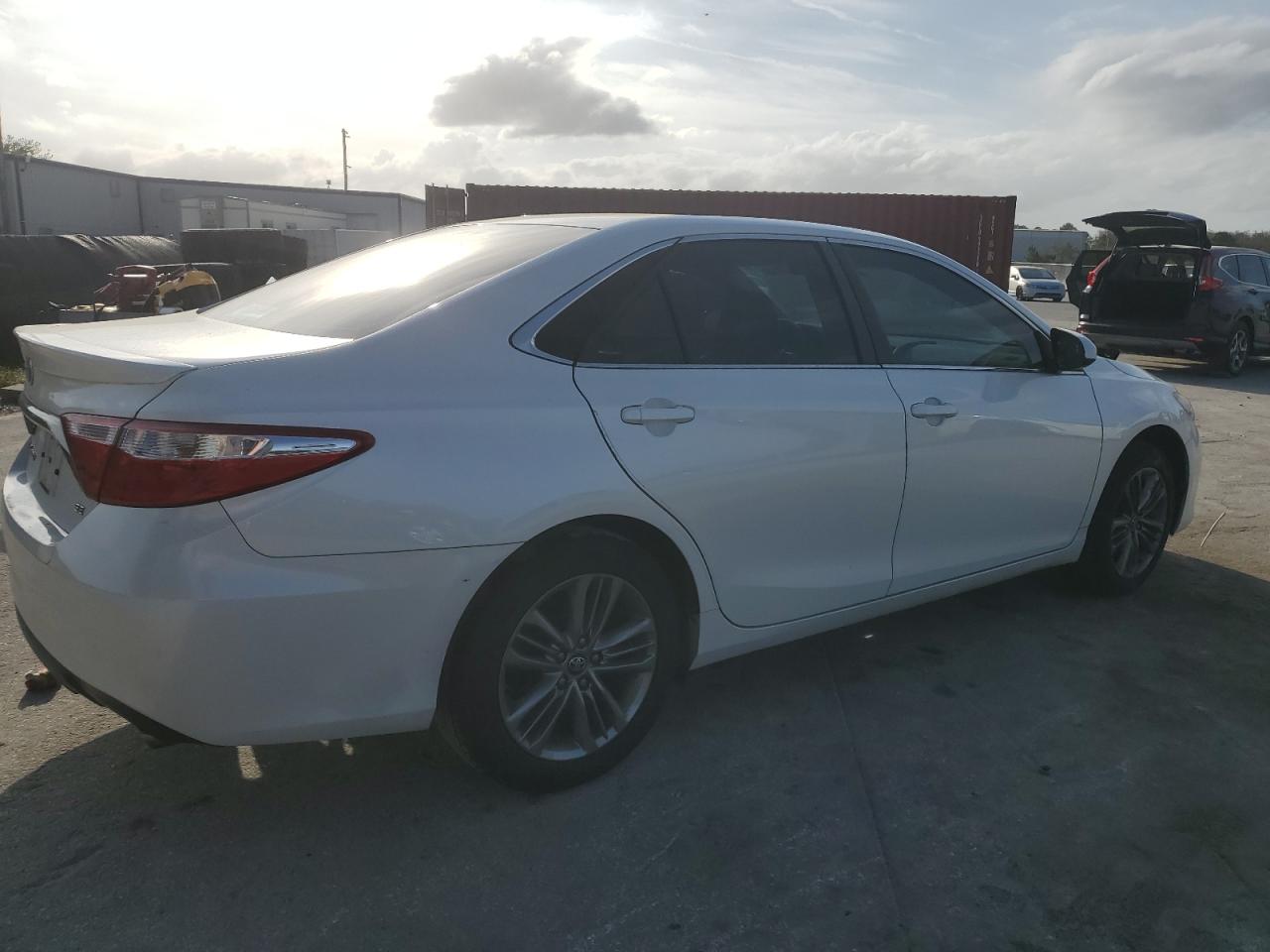 2017 Toyota Camry VIN 4T1BF1FKXHU366229 Copart auction photo, side damage thumbnail 3