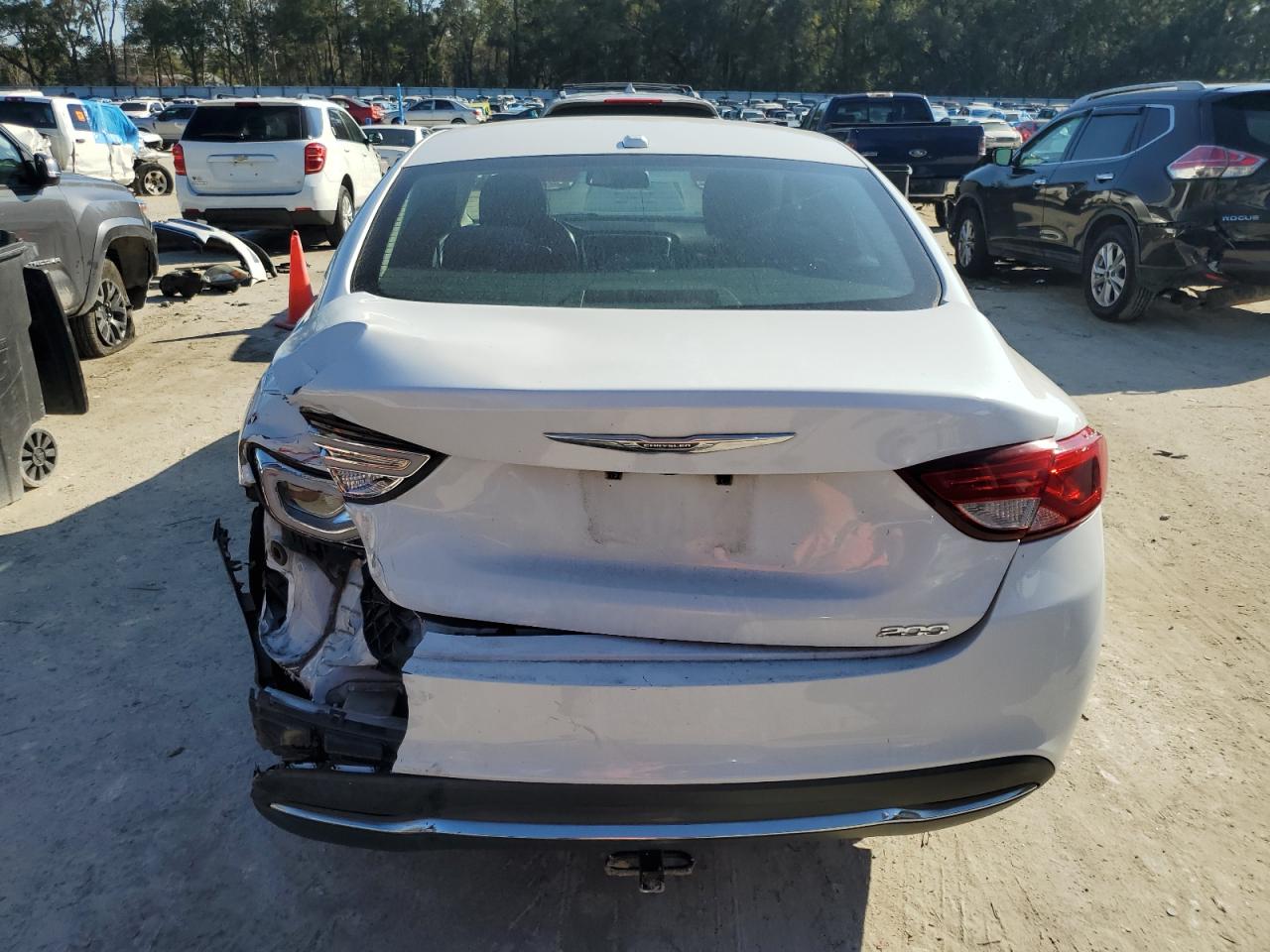 2015 Chrysler 200 VIN 1C3CCCAB5FN671038 Copart auction photo, rear end damage thumbnail 6
