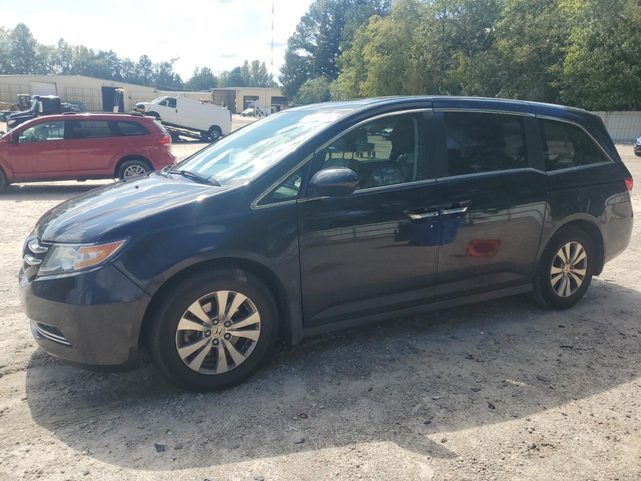 2016 Honda Odyssey VIN 5FNRL5H64GB152640