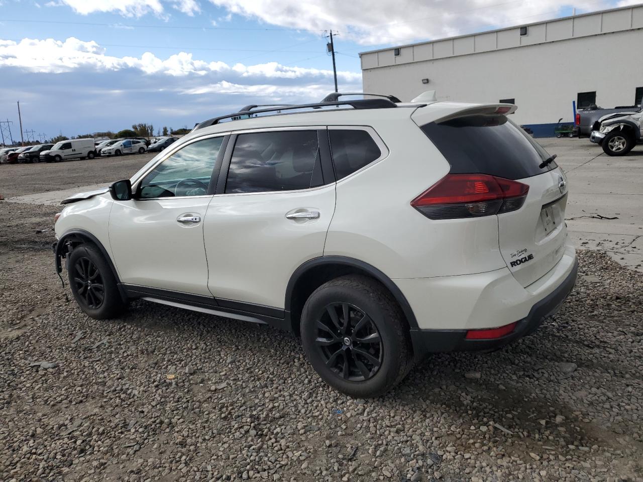 2018 Nissan Rogue VIN 5N1AT2MV2JC750220 Copart auction photo, front end damage thumbnail 2