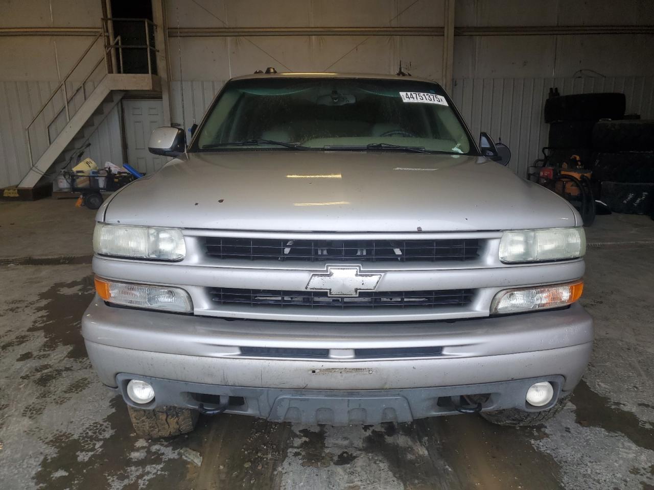 2005 Chevrolet Suburban VIN 3GNEC16Z45G146274 Copart auction photo, rear end damage thumbnail 5