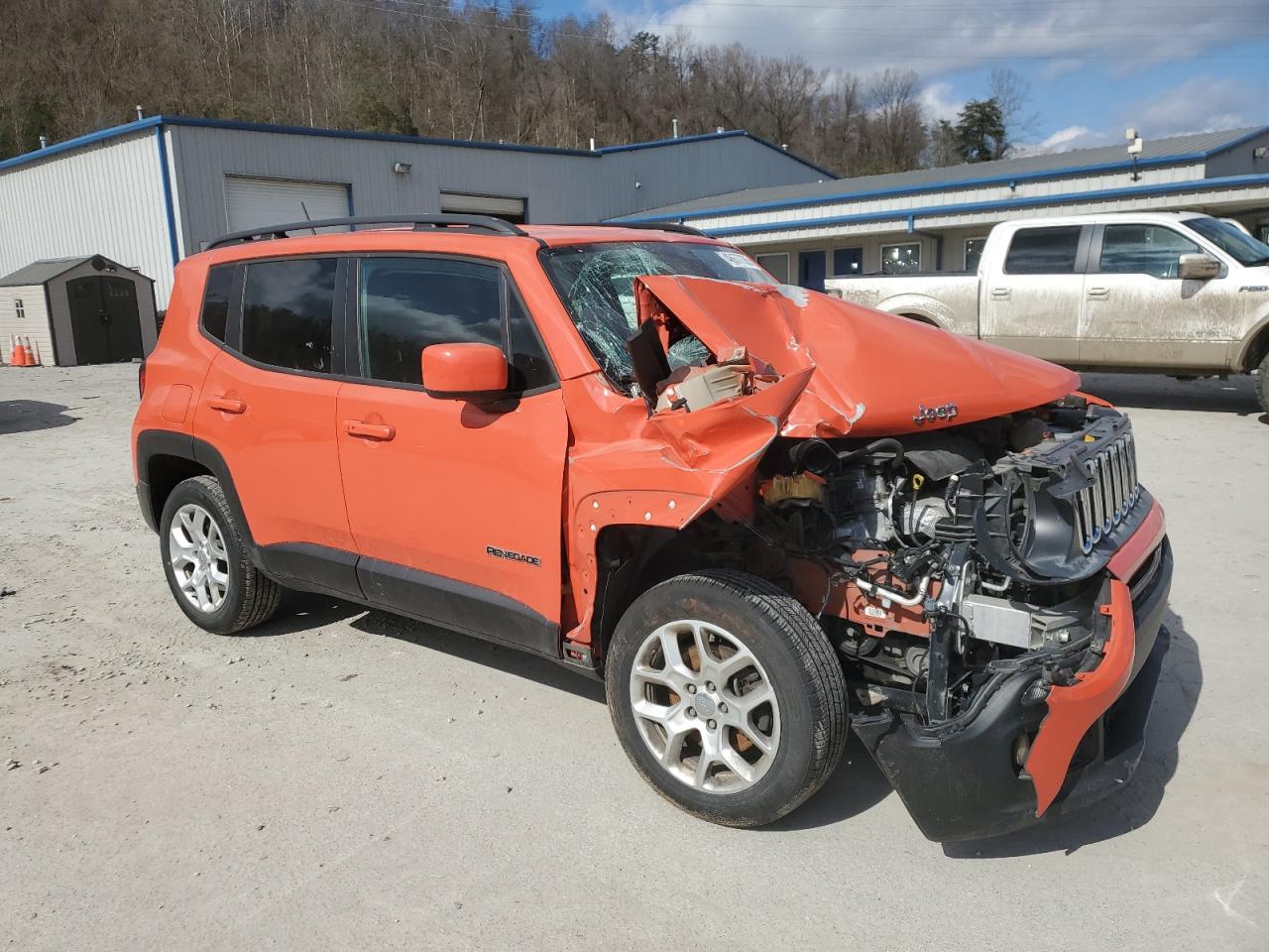2017 Jeep Renegade VIN ZACCJBBB9HPG45076 Copart auction photo, front end damage thumbnail 4