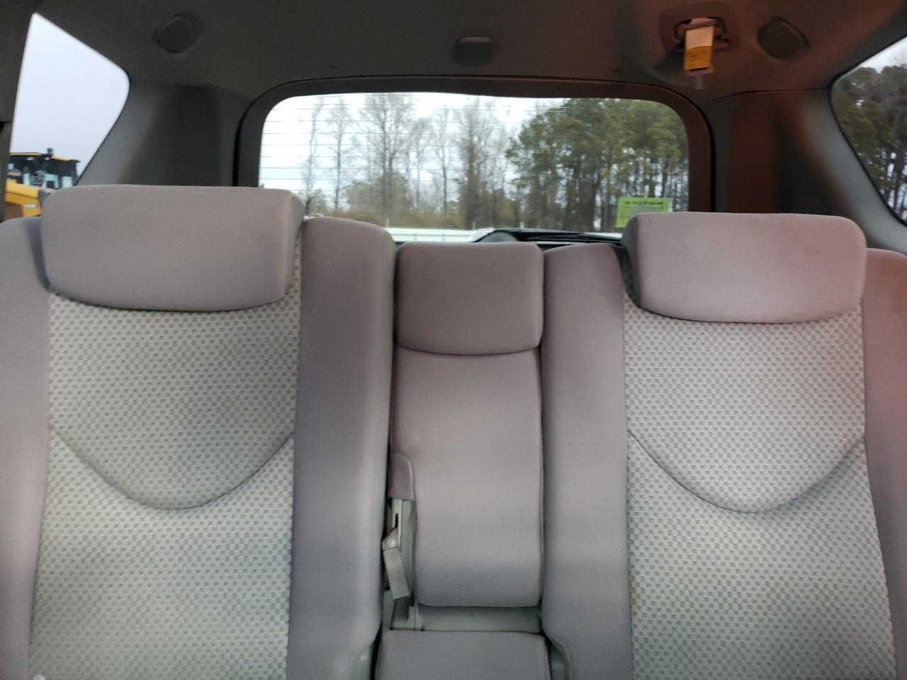 2006 Toyota RAV 4 VIN JTMBD33V965000113 Copart auction photo, mechanical / front end damage thumbnail 10
