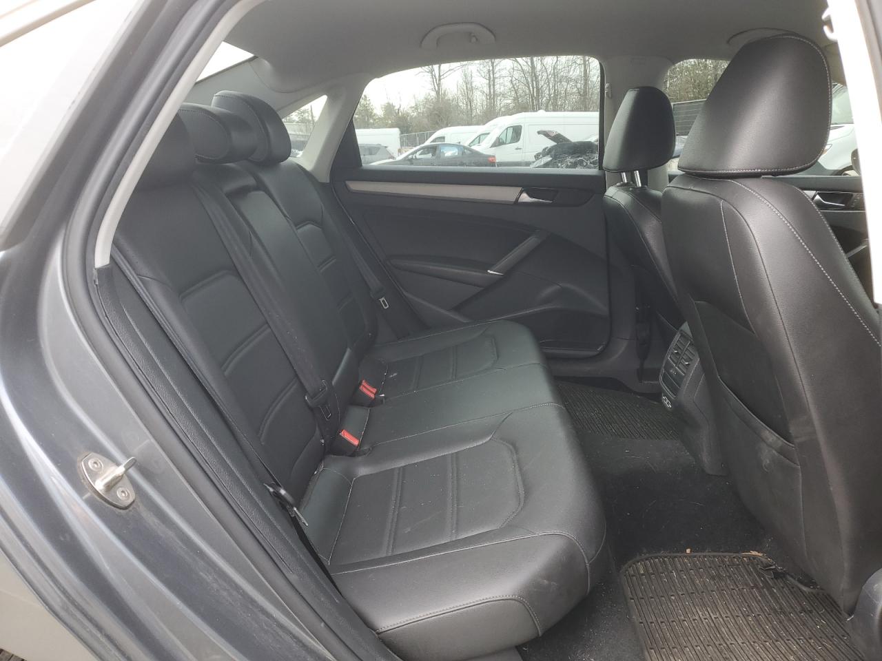 2020 Volkswagen Passat VIN 1VWSA7A38LC012730 Copart auction photo, front end damage thumbnail 10