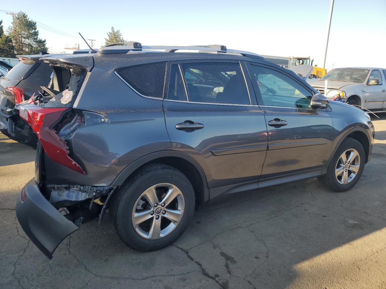 2015 Toyota RAV 4 VIN JTMRFREV9FD142458 Copart auction photo, rear end damage thumbnail 3