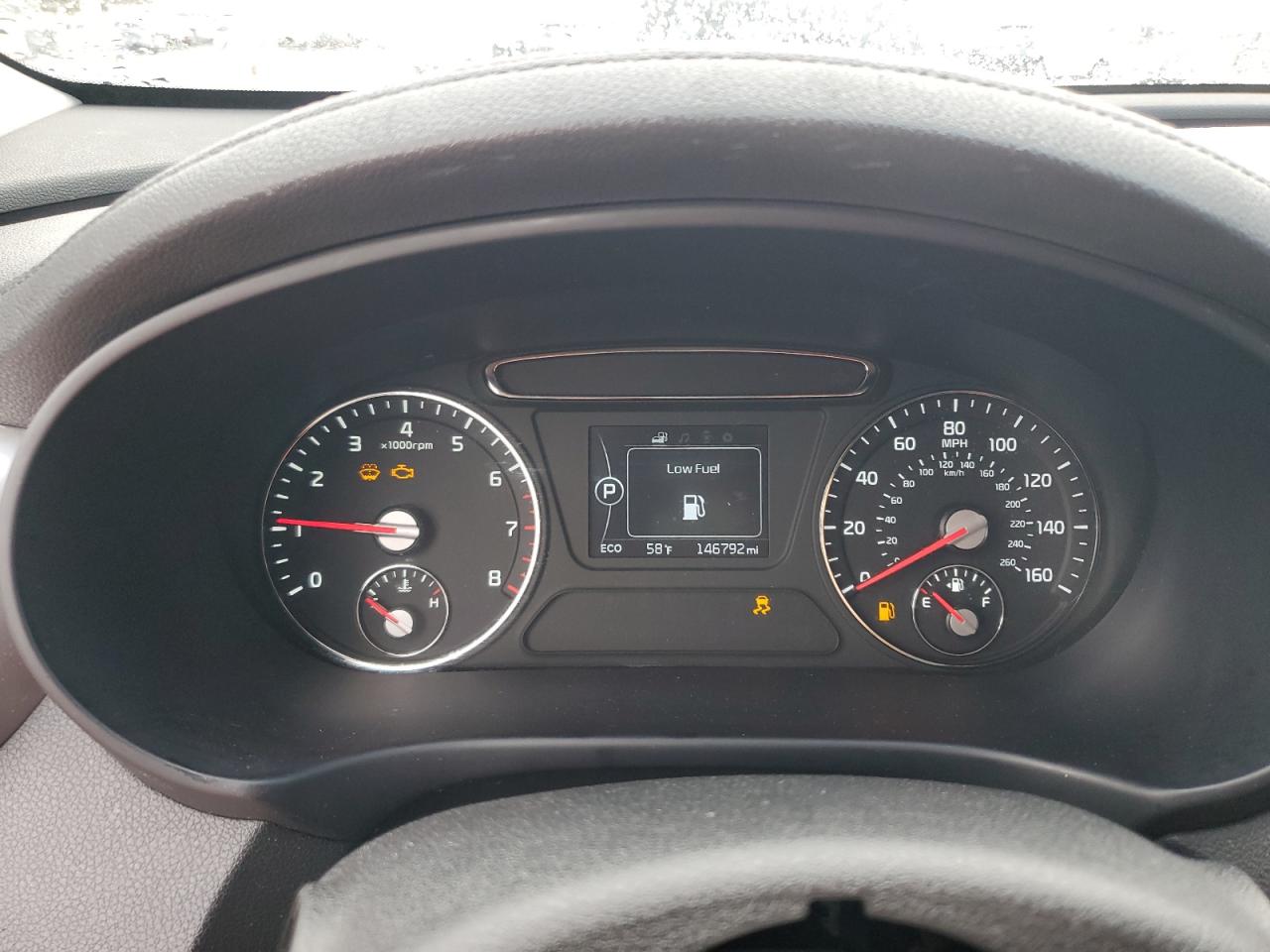2016 KIA Sorento VIN 5XYPG4A3XGG087288 Copart auction photo, front end damage thumbnail 9