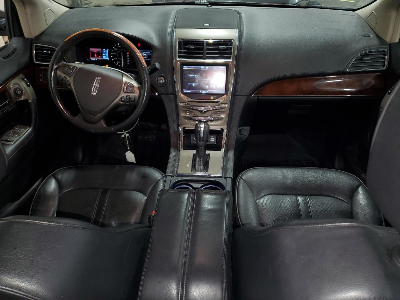 2012 Lincoln MKX VIN 2LMDJ8JK3CBL17710 Copart auction photo, front end / side damage thumbnail 8