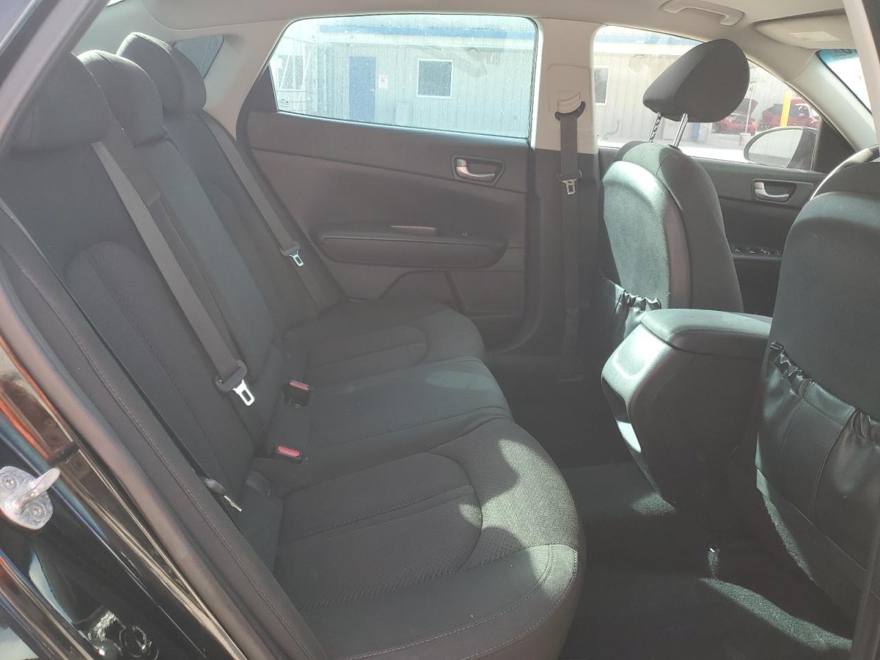 2016 KIA Optima VIN 5XXGT4L37GG028454 Copart auction photo, front end / minor dent/scratches damage thumbnail 10