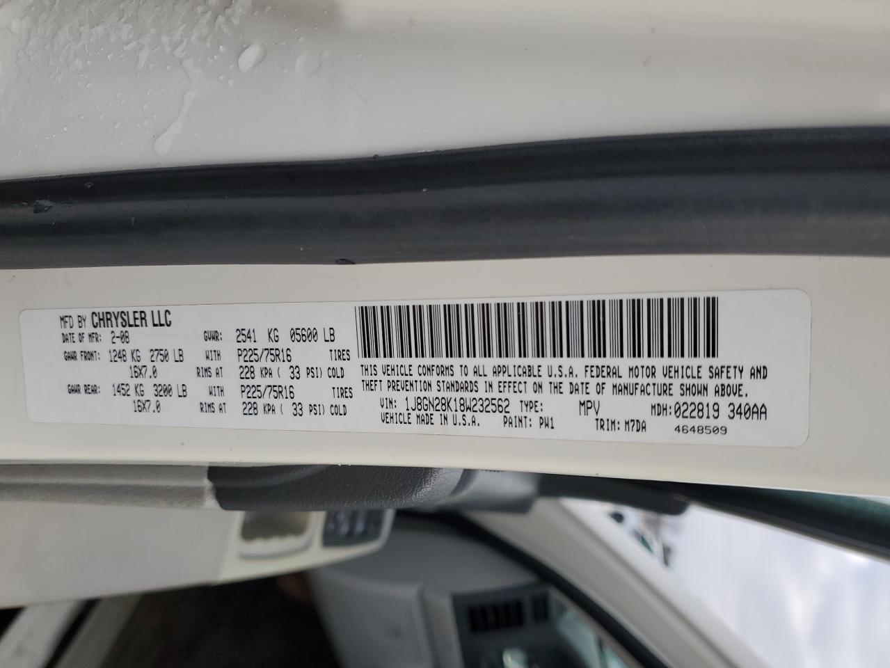 2008 Jeep Liberty (North America) VIN 1J8GN28K18W232562 Copart auction photo, front end / side damage thumbnail 14